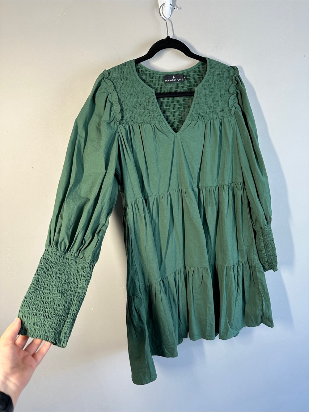 Pomander Place Ceci Smocked Long Sleeve Green Tiered Mini Dress Sz M 100% Cotton - Picture 5 of 11